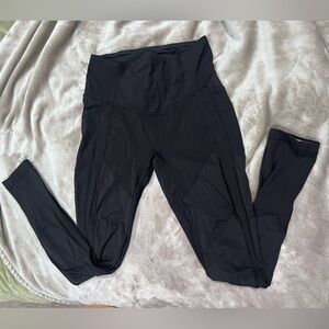 Lululemon Wonderunder leggings, size 8